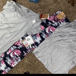 New Reebok outfit Sz small